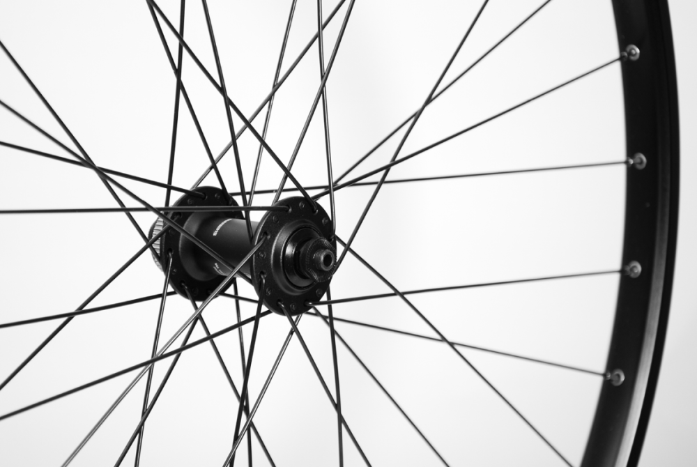 No Name Laufrad vorne 29" 622x25 Deore HBM5100B 100mm Center-Lock QR schwarz